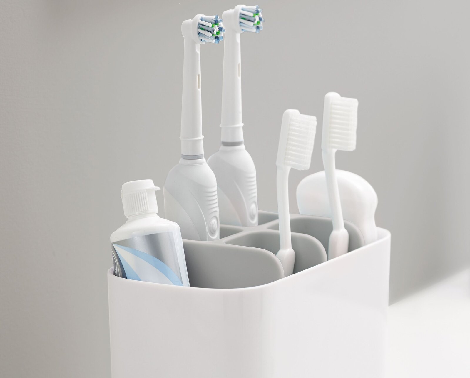 toothbrush caddy joseph joseph