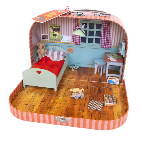 Sam and Julia Mouse Mansion to Go Bedroom
